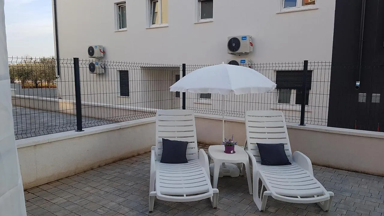 Apartments Brist Hills Pula
