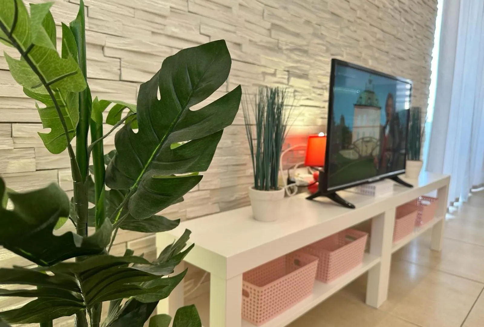 Apartments Brist Hills Pula 0*,