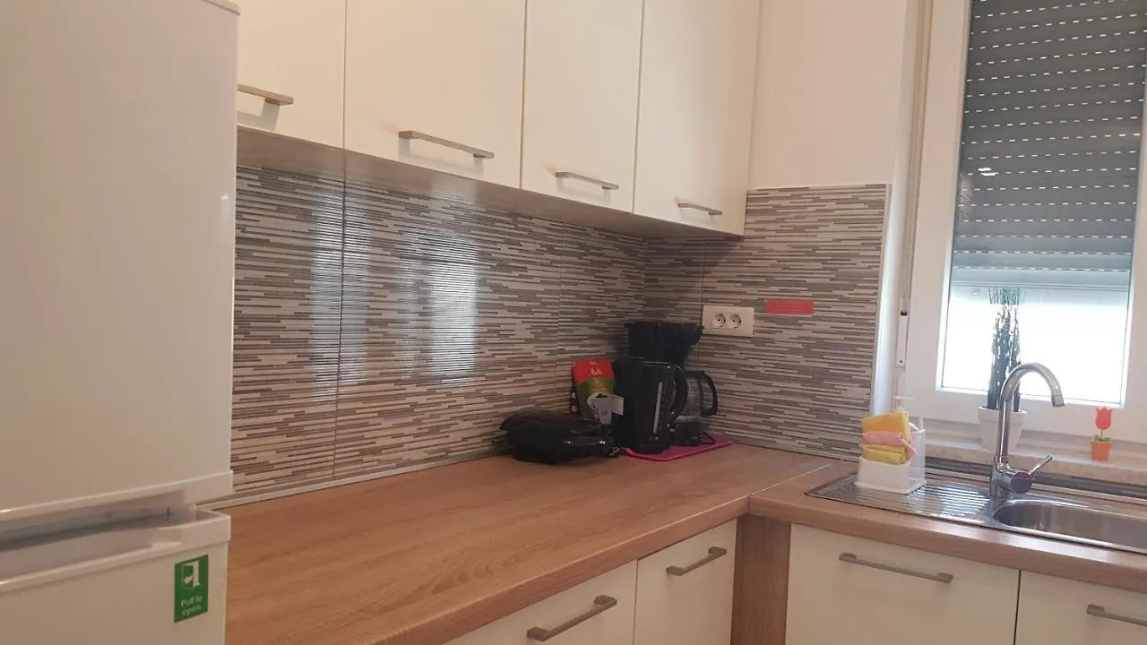 Apartments Brist Hills PUY