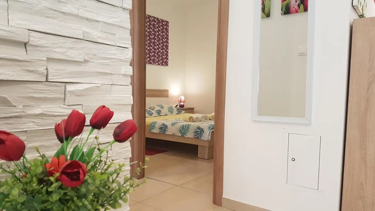 Apartments Brist Hills PUY