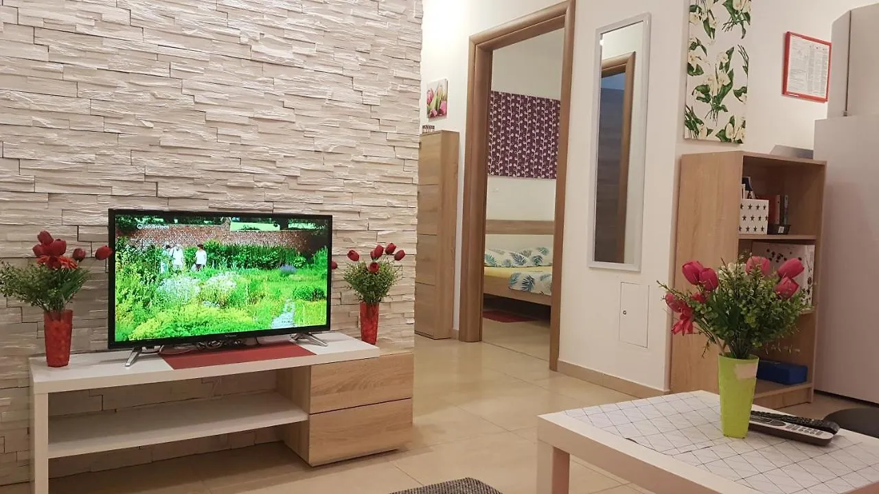 Apartments Brist Hills PUY