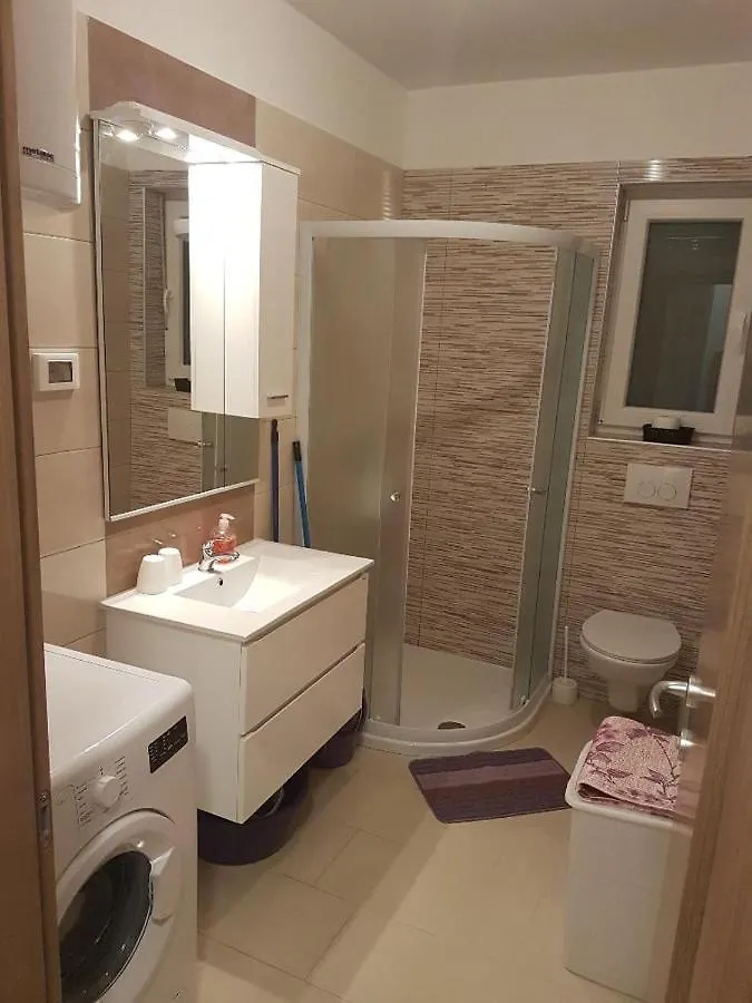 Apartments Brist Hills PUY