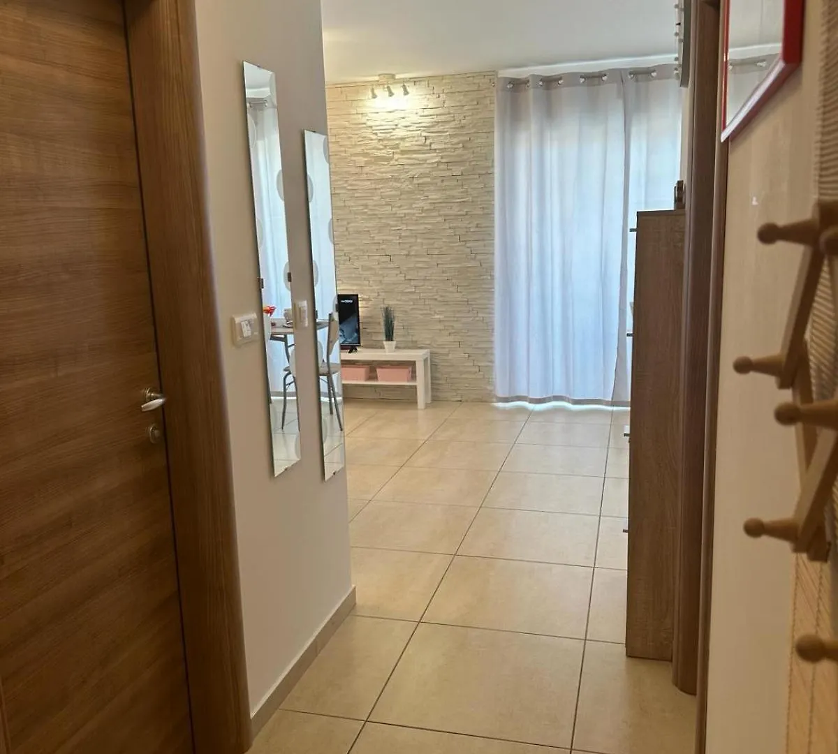 Apartments Brist Hills PUY