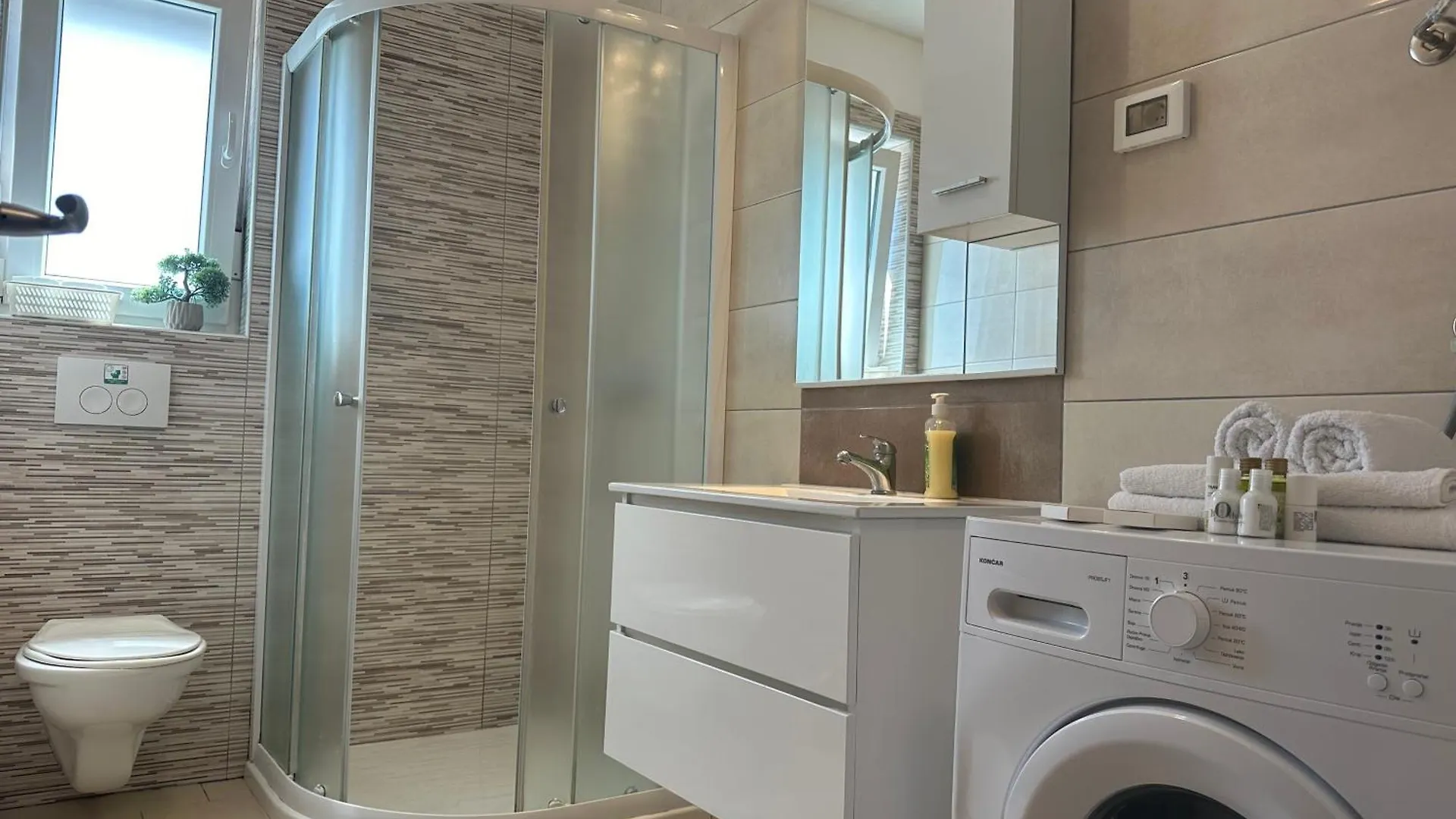 Apartments Brist Hills PUY